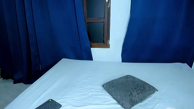 nahomy ryans online show from January 2026 02:38:02 AM