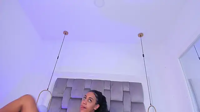 OnlyGia online show from April 2026 03:39:01 AM