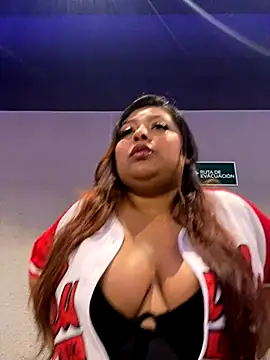 Hela Collins online show from November 2025 08:43:01 PM