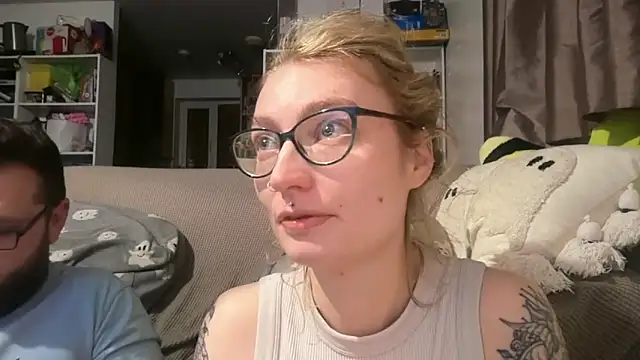 Snapshot of harleyblair chatting on May 2026 10:05:01 PM harleyblair online show from May 2026 10:05:01 PM