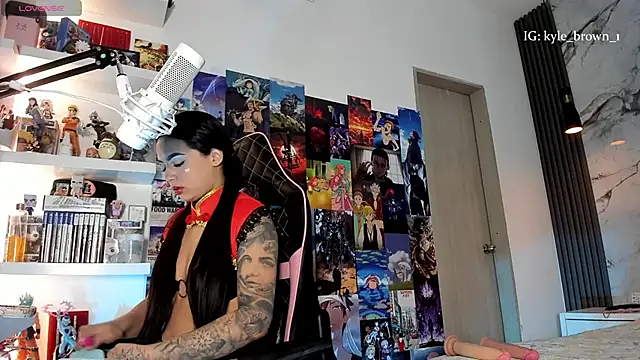 Snapshot of soy_kylebrown chatting on October 2025 03:57:02 PM soy kylebrown online show from October 2025 03:57:02 PM