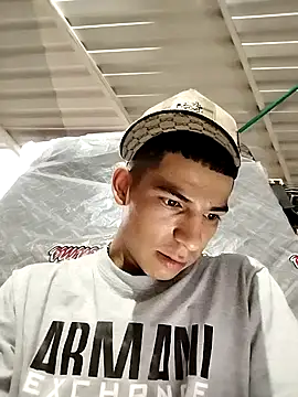 Tussi-amor online show from September 2025 11:10:01 AM