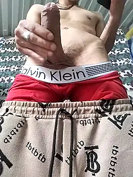 Tussi-amor online show from September 2025 03:12:02 PM