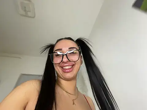 Snapshot of BlueEyes_BB chatting on February 2026 04:23:02 PM BlueEyes BB online show from February 2026 04:23:02 PM