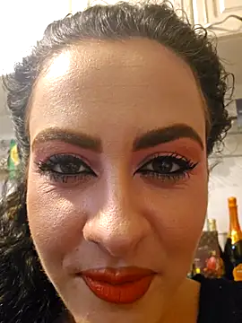 ShineBright88 online show from May 2026 09:42:02 PM