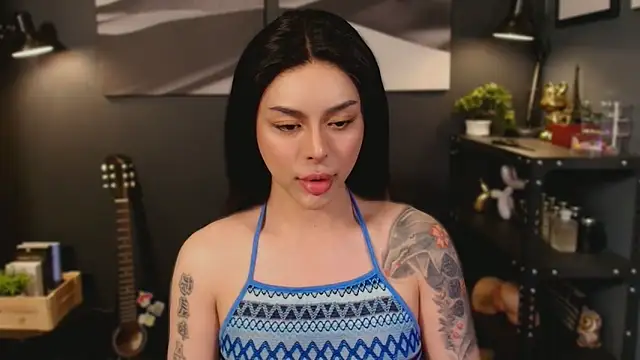 LUNACOCKSLAYER online show from October 2025 01:39:01 AM