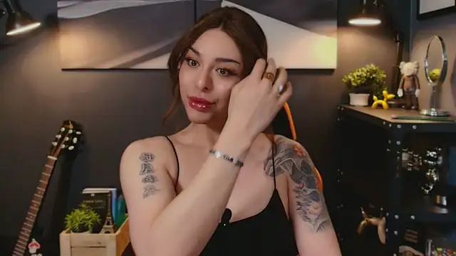 LUNACOCKSLAYER online show from February 2026 09:10:01 PM