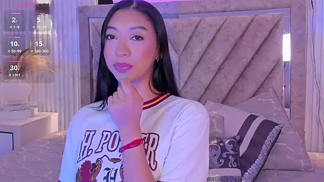 Sussyrosse  online show from April 2026 09:24:01 PM