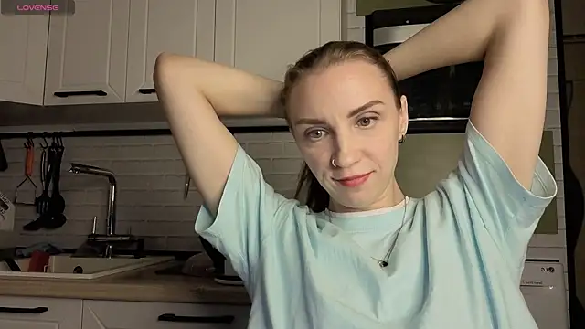 Snapshot of Edena_ chatting on June 2026 07:33:01 PM Edena online show from June 2026 07:33:01 PM