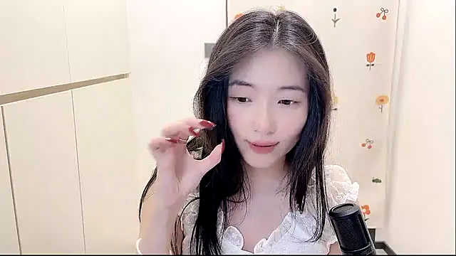 Snapshot of Rosalind_xixi chatting on October 2025 02:03:02 PM Rosalind xixi online show from October 2025 02:03:02 PM