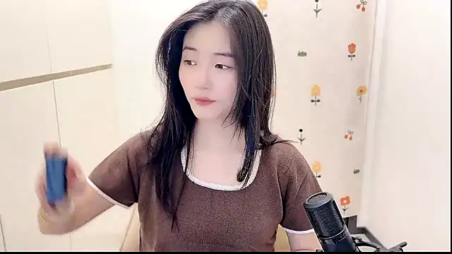 Snapshot of Rosalind_xixi chatting on October 2025 02:45:02 AM Rosalind xixi online show from October 2025 02:45:02 AM