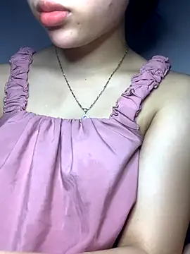 Snapshot of Nguyenha11 chatting on October 2025 10:06:01 AM Nguyenha11 online show from October 2025 10:06:01 AM