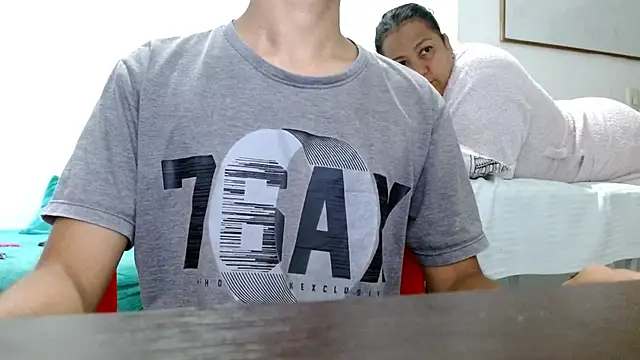 18and45couple online show from May 2026 02:18:02 AM