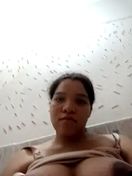 Snapshot of VictoriDior chatting on November 2025 09:06:01 PM VictoriDior online show from November 2025 09:06:01 PM