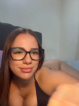 AlessiaaRuso1 online show from May 2026 11:57:01 PM