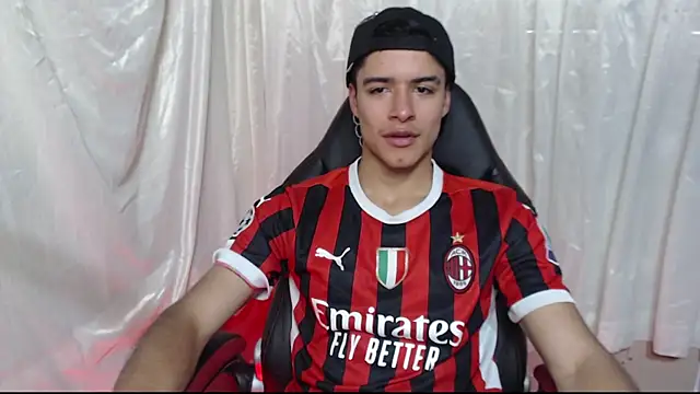 Snapshot of jacobbiker chatting on December 2025 06:02:01 PM jacobbiker online show from December 2025 06:02:01 PM