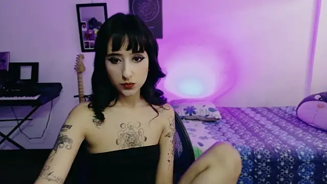 Snapshot of atenea_dragon__ chatting on March 2026 04:45:01 PM atenea dragon online show from March 2026 04:45:01 PM