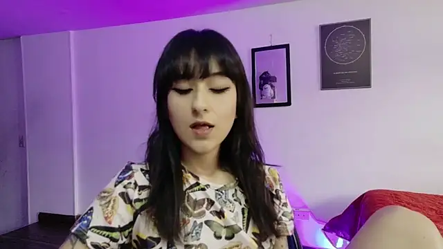 Snapshot of atenea_dragon__ chatting on April 2026 08:42:02 PM atenea dragon online show from April 2026 08:42:02 PM