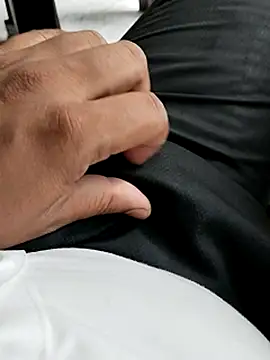 hunk28 6 online show from October 2025 08:12:01 AM