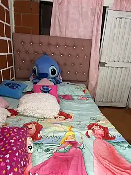 Rachellcooperrr online show from November 2025 05:23:02 AM