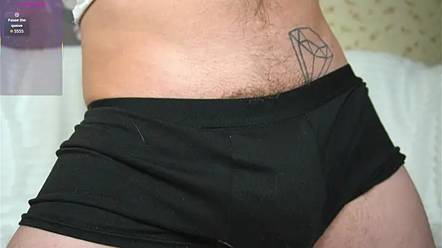 johnstoneisland online show from April 2026 06:54:01 AM