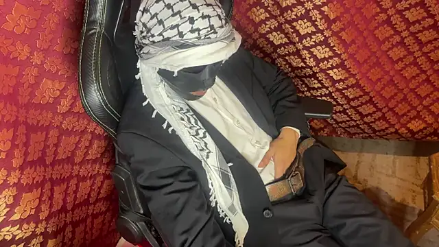 JUSTFORRICH online show from November 2025 09:36:01 PM