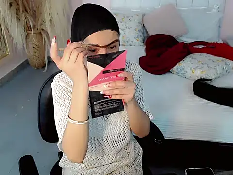 nathalialoes1 online show from October 2025 07:13:02 PM