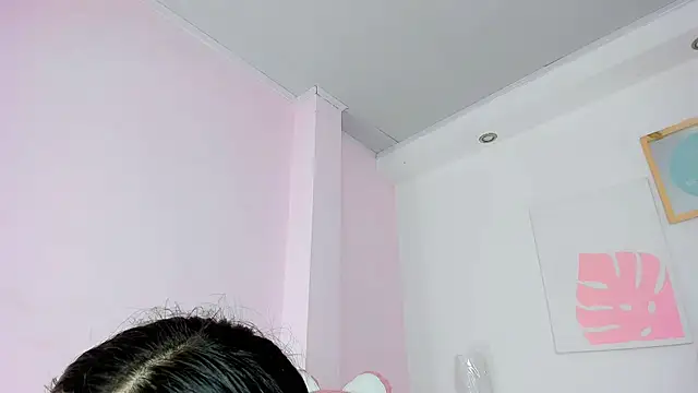 milk candy18 online show from December 2025 11:04:01 AM