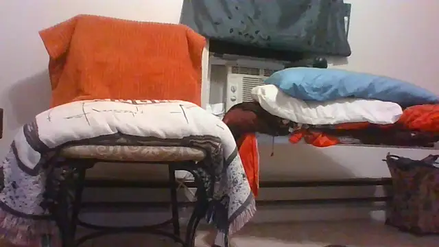 jarjar83 online show from September 2025 09:42:02 AM