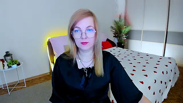 YourUniverser online show from June 2026 09:22:02 AM