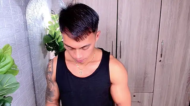 PinooyMilker online show from October 2025 02:56:01 AM