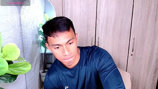 PinooyMilker online show from February 2026 12:43:02 PM