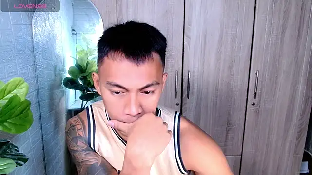 PinooyMilker online show from April 2026 05:14:02 PM