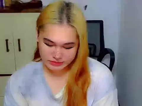 Annierose ts online show from February 2026 02:38:01 PM