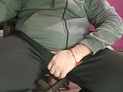 Snapshot of BabyBearMilk chatting on May 2026 05:26:01 AM BabyBearMilk online show from May 2026 05:26:01 AM