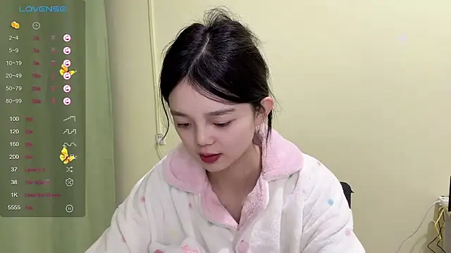 Snapshot of Nicole-13 chatting on October 2025 01:56:02 PM Nicole-13 online show from October 2025 01:56:02 PM