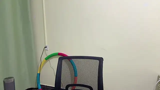 Nicole-13 online show from December 2025 12:33:02 PM