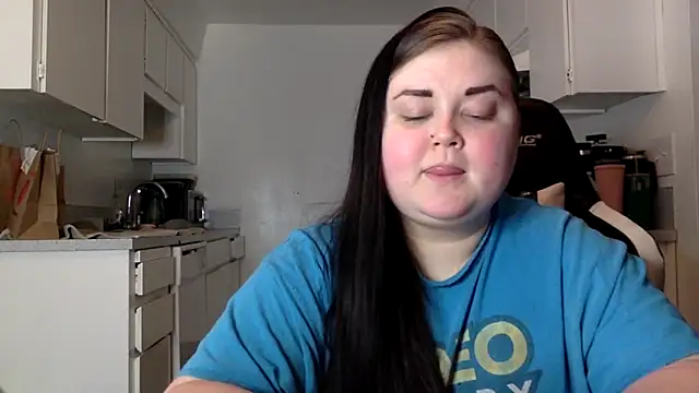 JJbaby1 online show from October 2025 02:52:01 PM