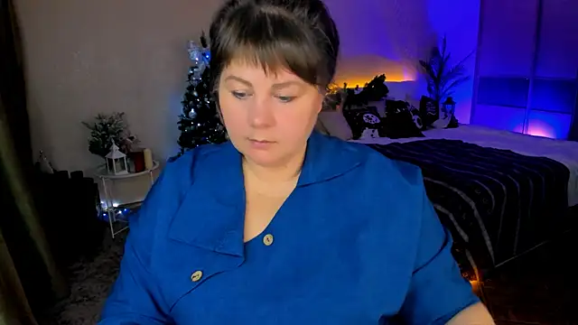 CrystaalStaar online show from December 2025 12:11:02 PM