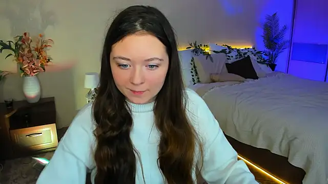 AlluringLookk online show from October 2025 07:31:01 PM