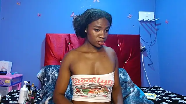 Snapshot of violeta24 chatting on June 2026 02:45:02 AM violeta24 online show from June 2026 02:45:02 AM