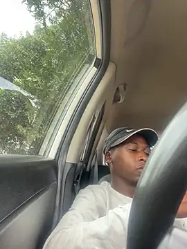 Snapshot of Dickey-B-RSA chatting on November 2025 09:42:02 AM Dickey-B-RSA online show from November 2025 09:42:02 AM