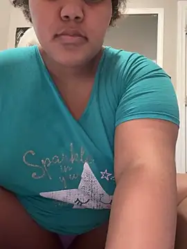 chocolate bella online show from October 2025 03:02:02 PM