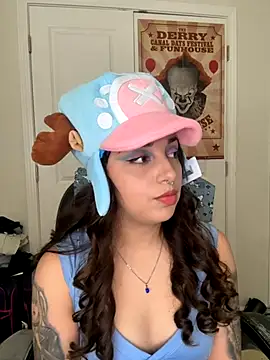 CharmingMaddie online show from December 2025 04:48:02 PM