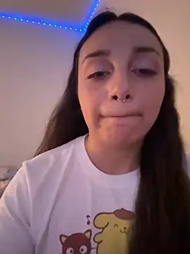 CharmingMaddie online show from July 2026 12:35:02 AM