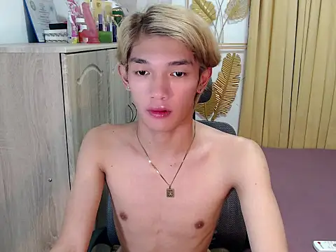 fuckerfriendsxx online show from June 2026 09:30:01 AM