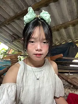 AdamLazis online show from October 2025 12:33:02 AM