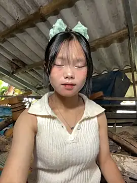 AdamLazis online show from October 2025 12:47:01 AM