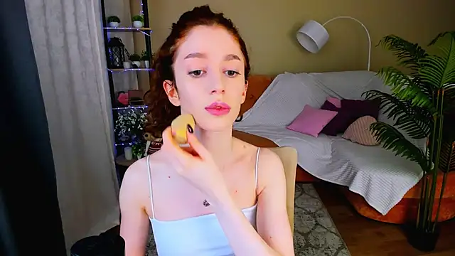 ChristinaConteeree online show from December 2025 12:47:02 PM