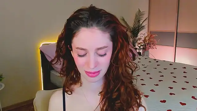 Snapshot of ChristinaConteeree chatting on April 2026 01:24:02 PM ChristinaConteeree online show from April 2026 01:24:02 PM
